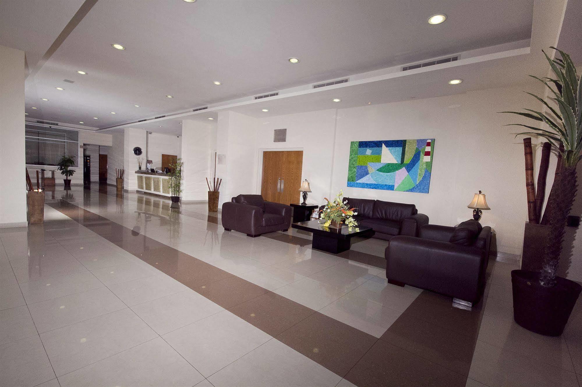 Balaju Hotel&Suites Veracruz Bagian luar foto